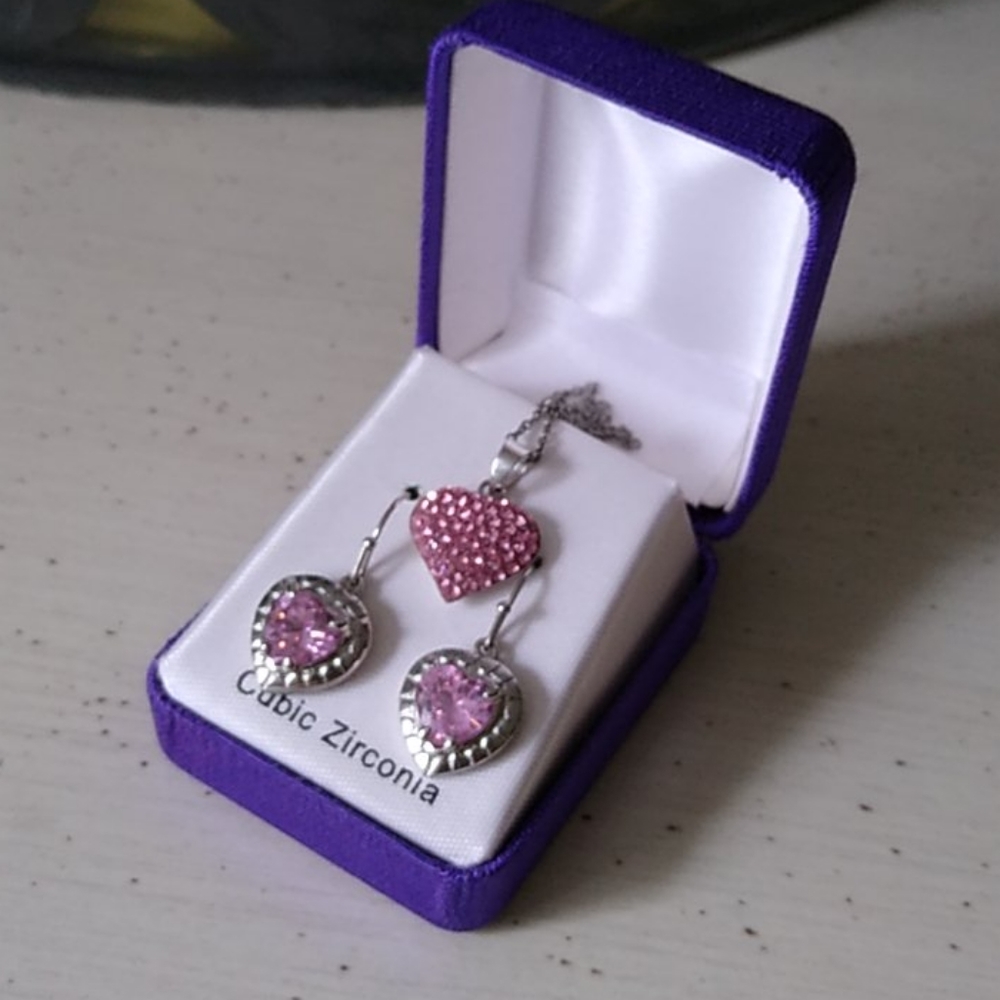 Pink Zirconia hearts